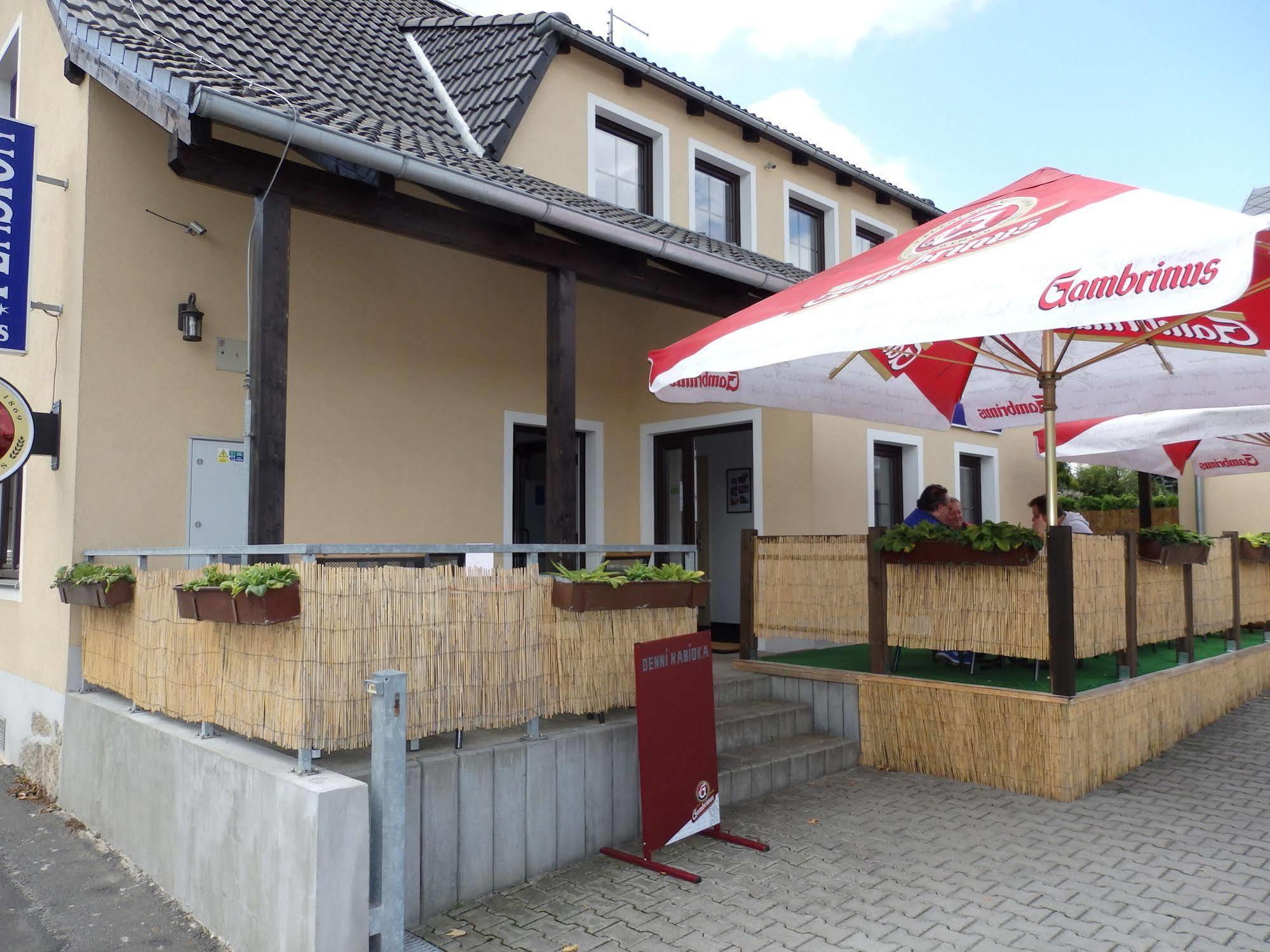 Pension Orbis Marianske Lazne Exterior photo